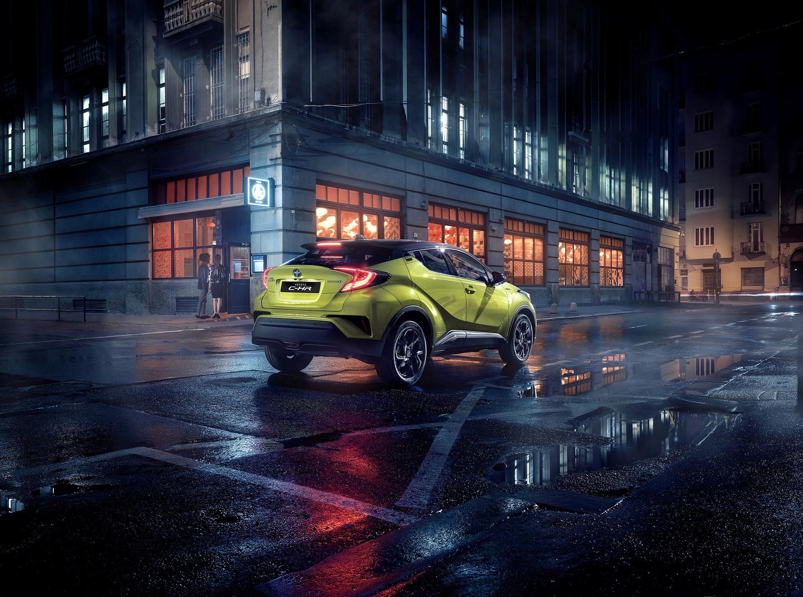 C-HR Neon Lime Rear
