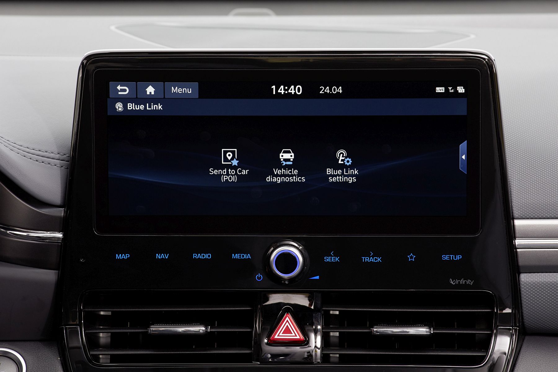 New Hyundai IONIQ Electric Interior (6)