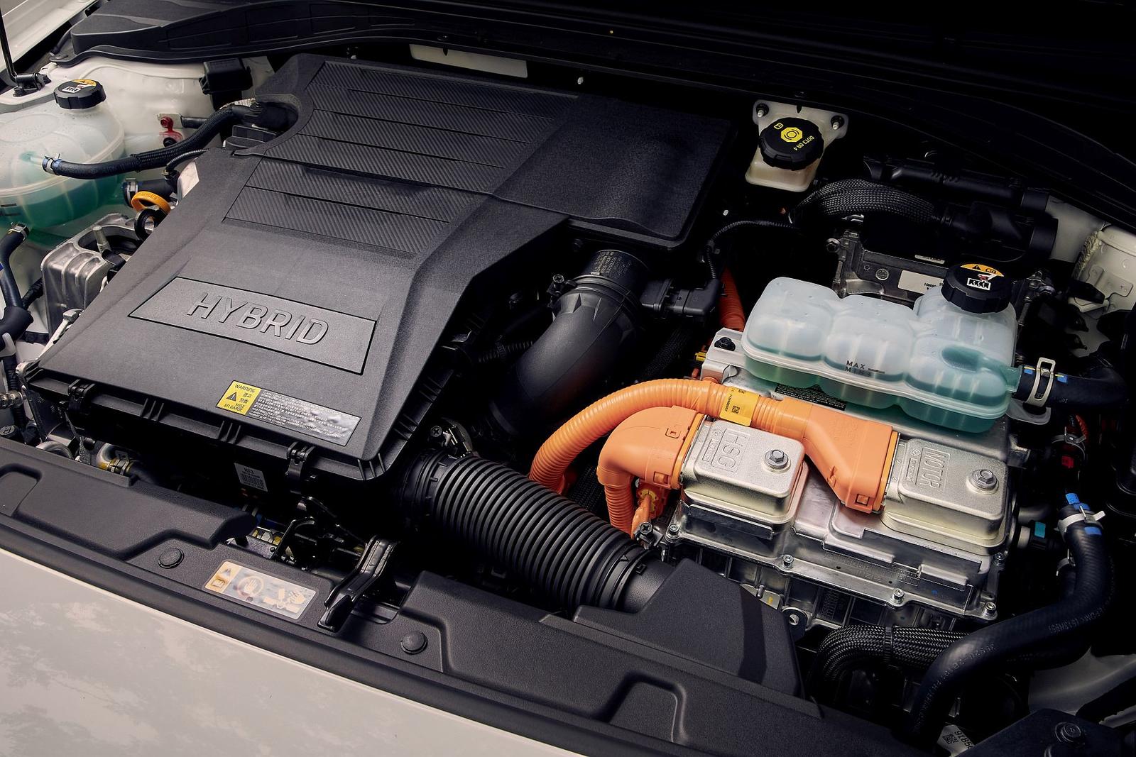 New Hyundai IONIQ Hybrid (22)