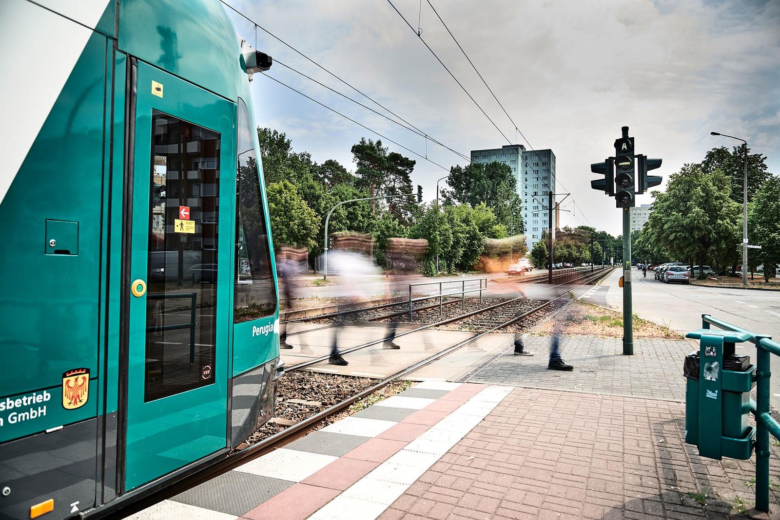 Siemens Mobility präsentiert erste autonom fahrende Straßenbahn der Welt / Siemens Mobility presents world’s first autonomous tram