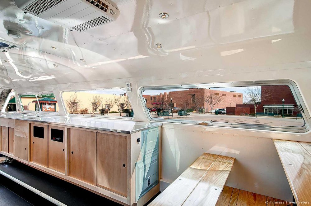Allegro-Flxible-Bus-by-Timeless-Travel-Trailers-14