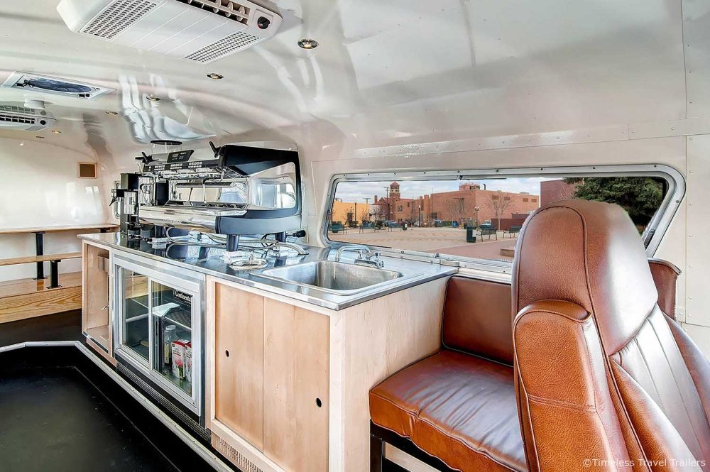 Allegro-Flxible-Bus-by-Timeless-Travel-Trailers-2