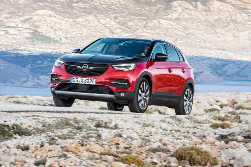 Opel Grandland X Hybrid4