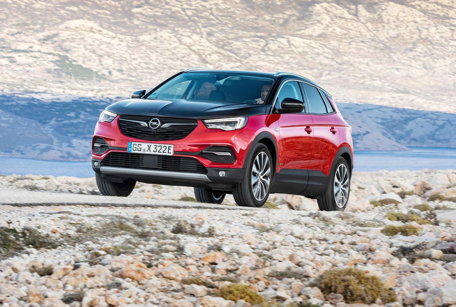 Opel Grandland X Hybrid4
