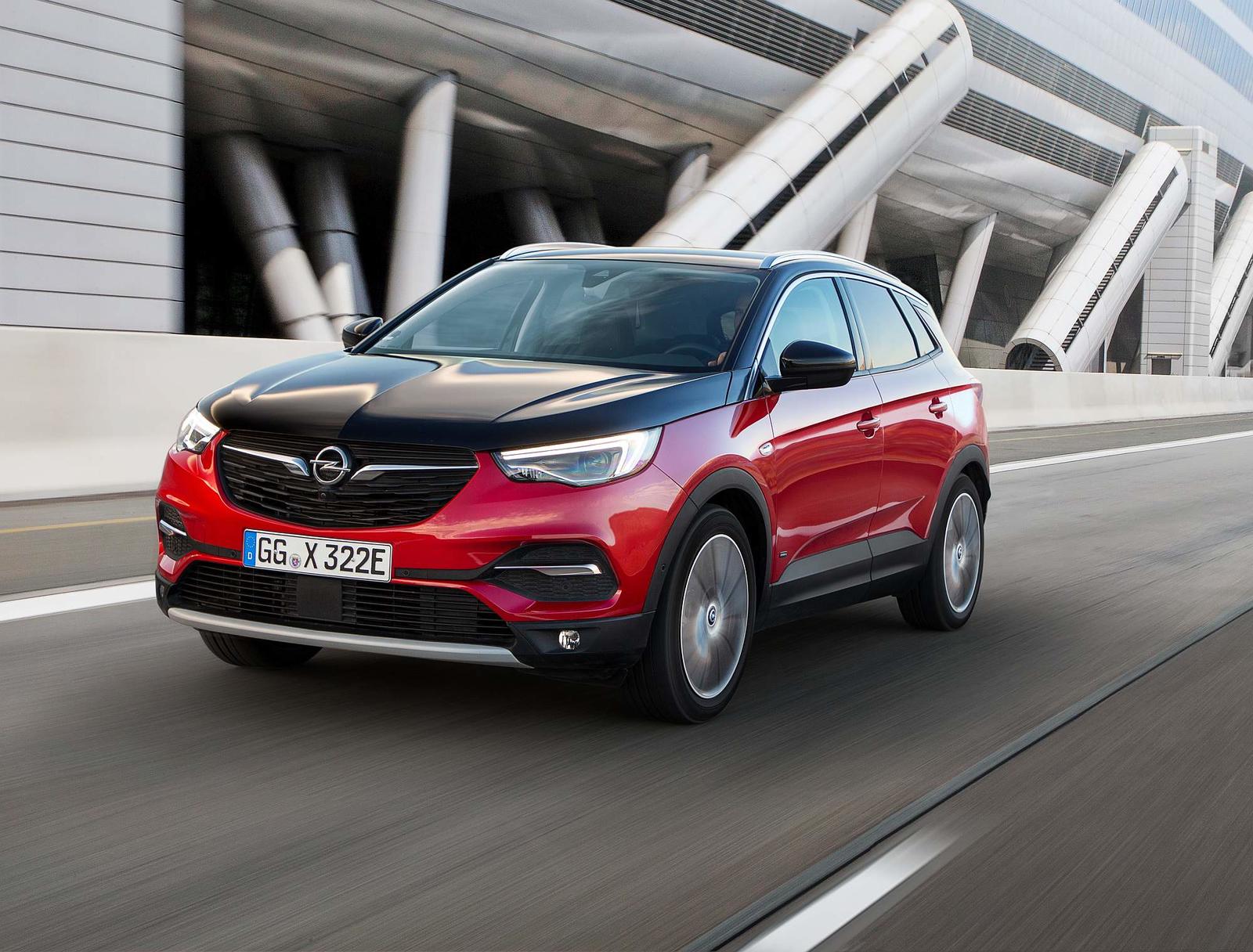 Opel Grandland X Hybrid4