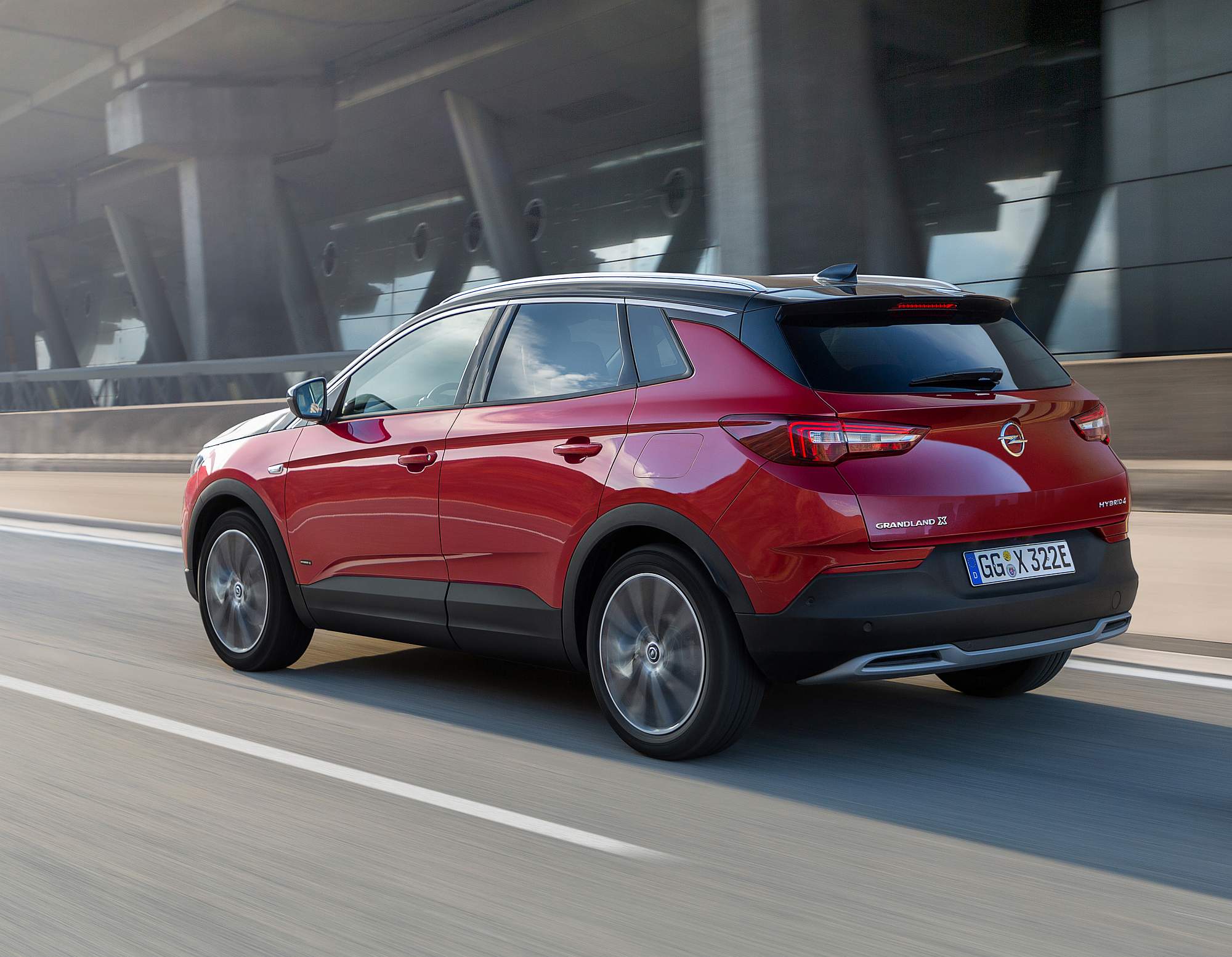 Opel Grandland X Hybrid4