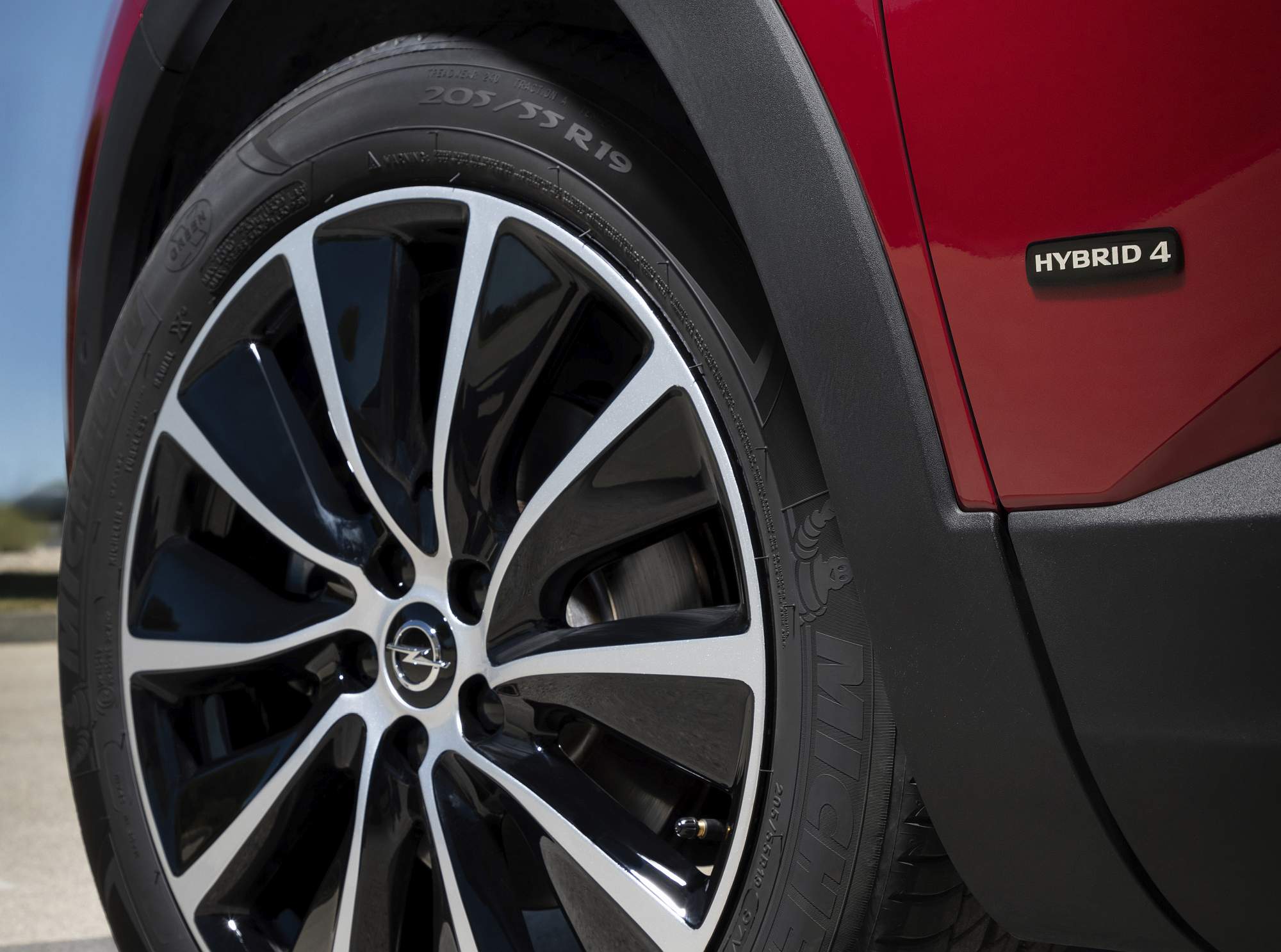 Opel Grandland X Hybrid4