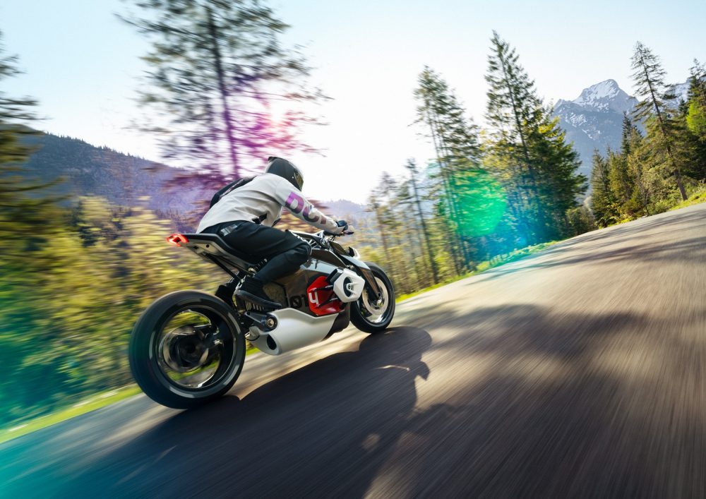 P90354709_highRes_bmw-motorrad-vision-