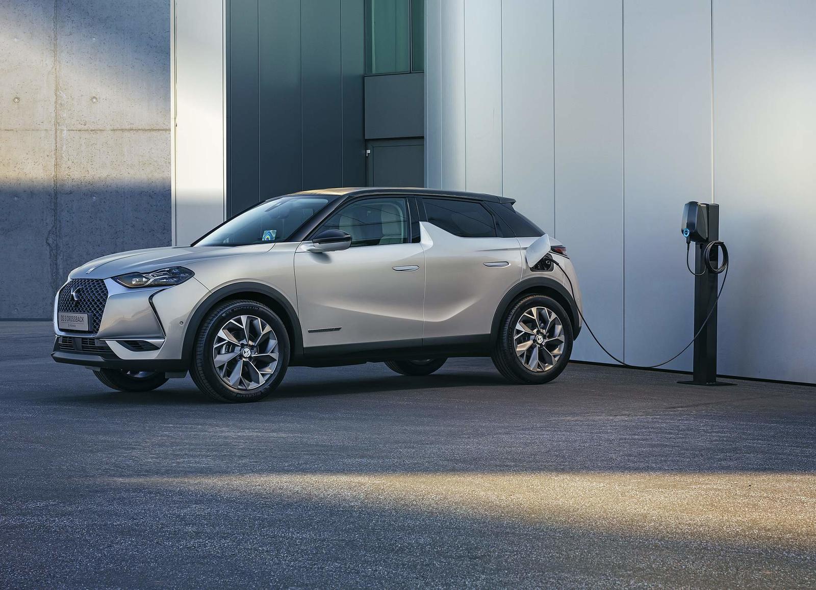 DS3 Crossback E-Tense 2019 (18)