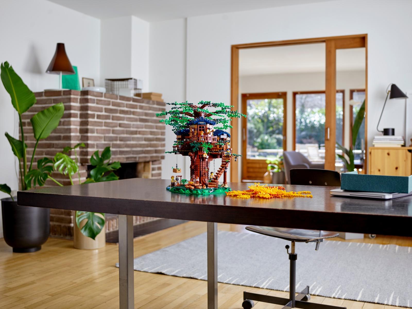 Lego_treehouse_28
