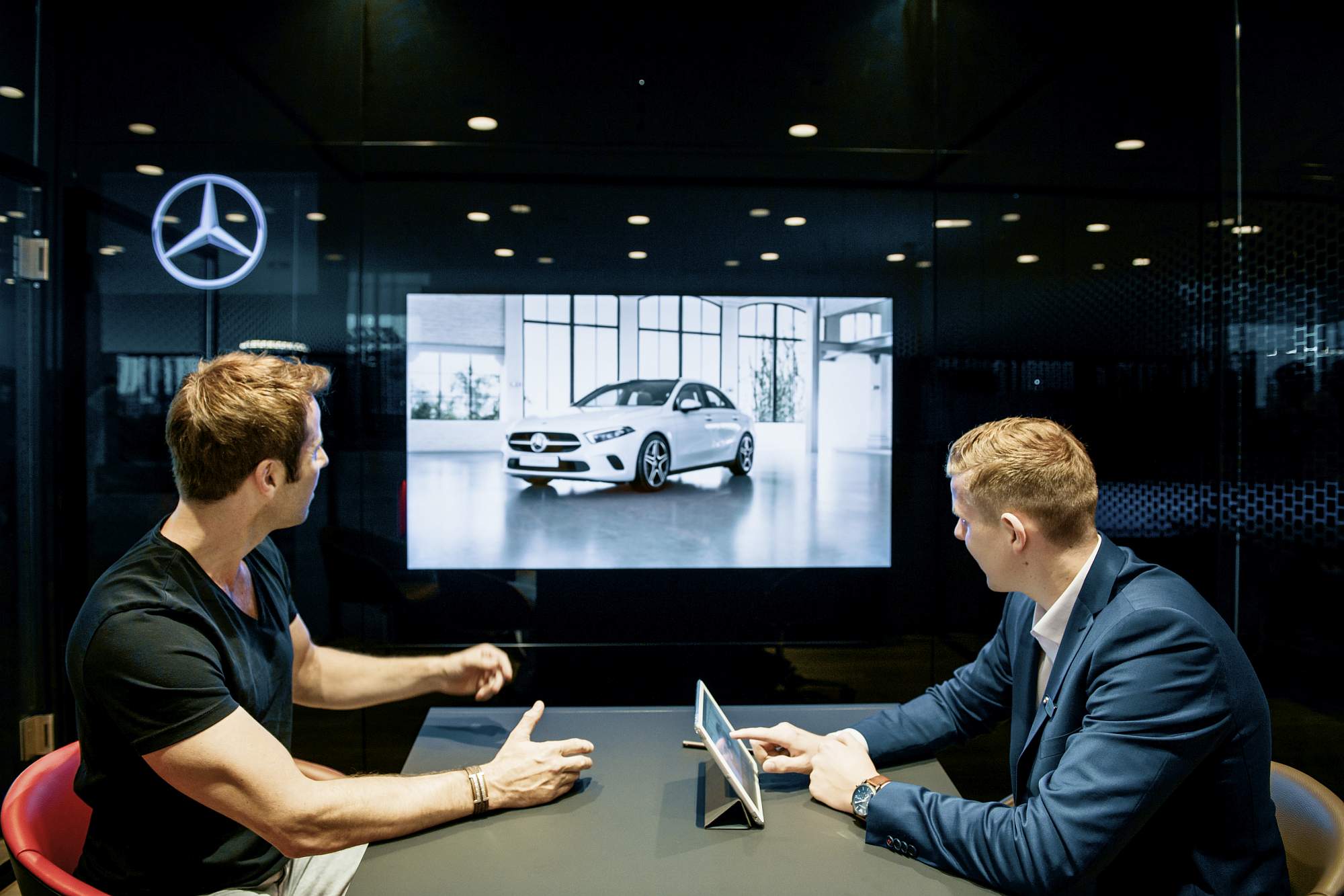 Zukunft des Vertriebs: “Best Customer Experience 4.0”

Future of Sales: “Best Customer Experience 4.0”