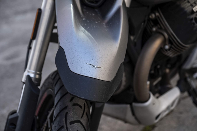 Moto Guzzi V85 TT_FER5738 (1)