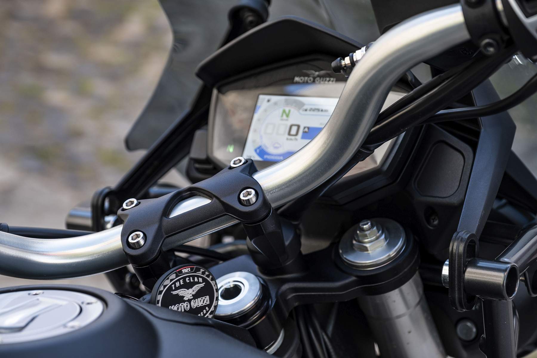 Moto Guzzi V85 TT_FER5738 (8)