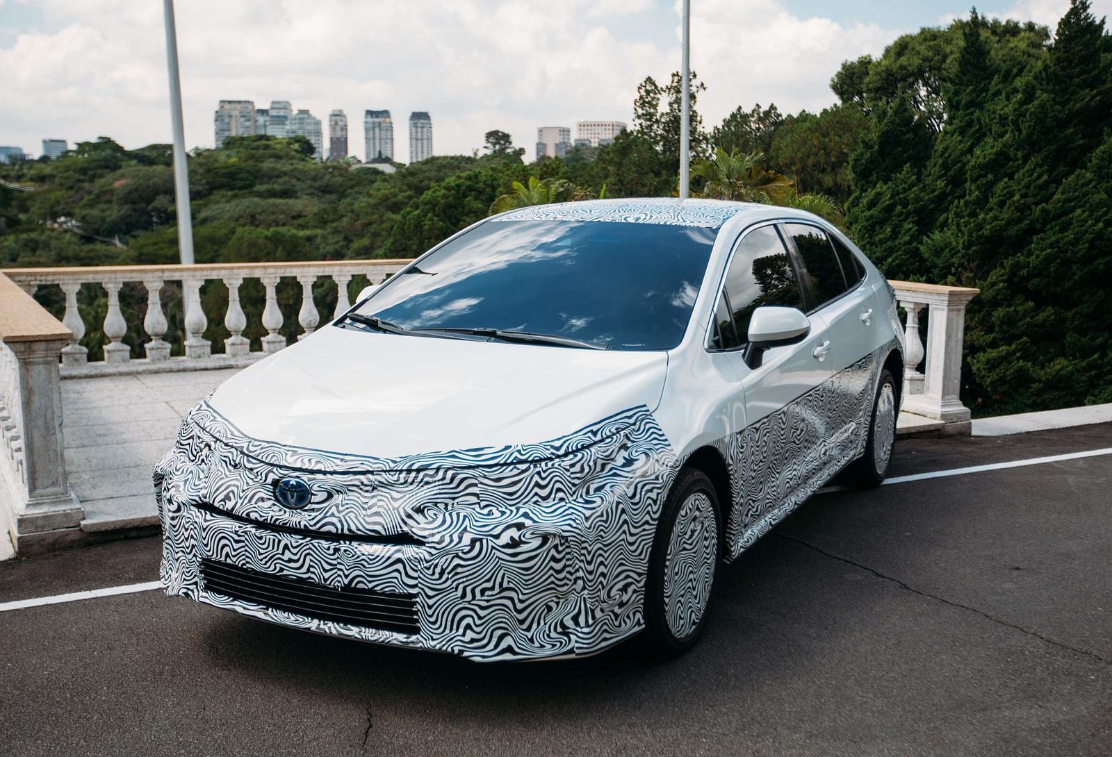 toyota_anuncio_corolla_hibrido_flex1