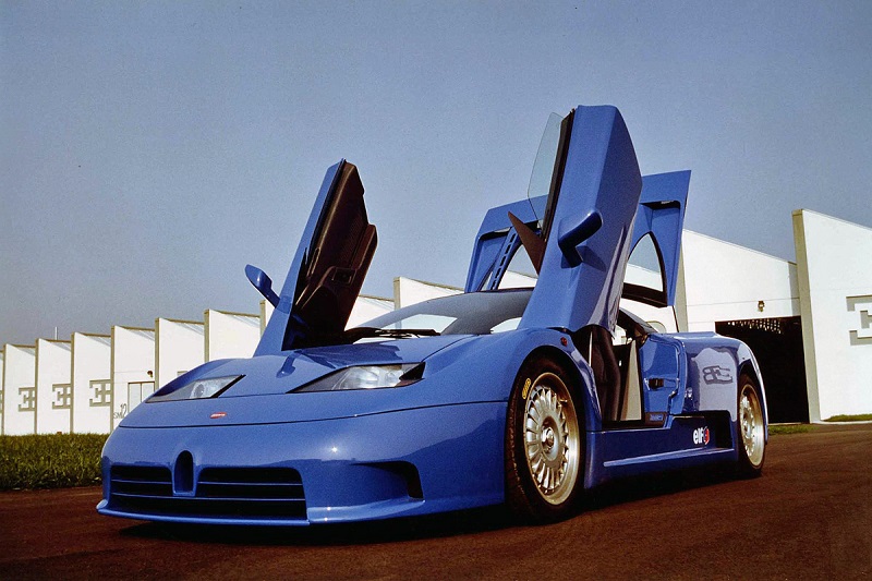 1 Bugatti-EB110