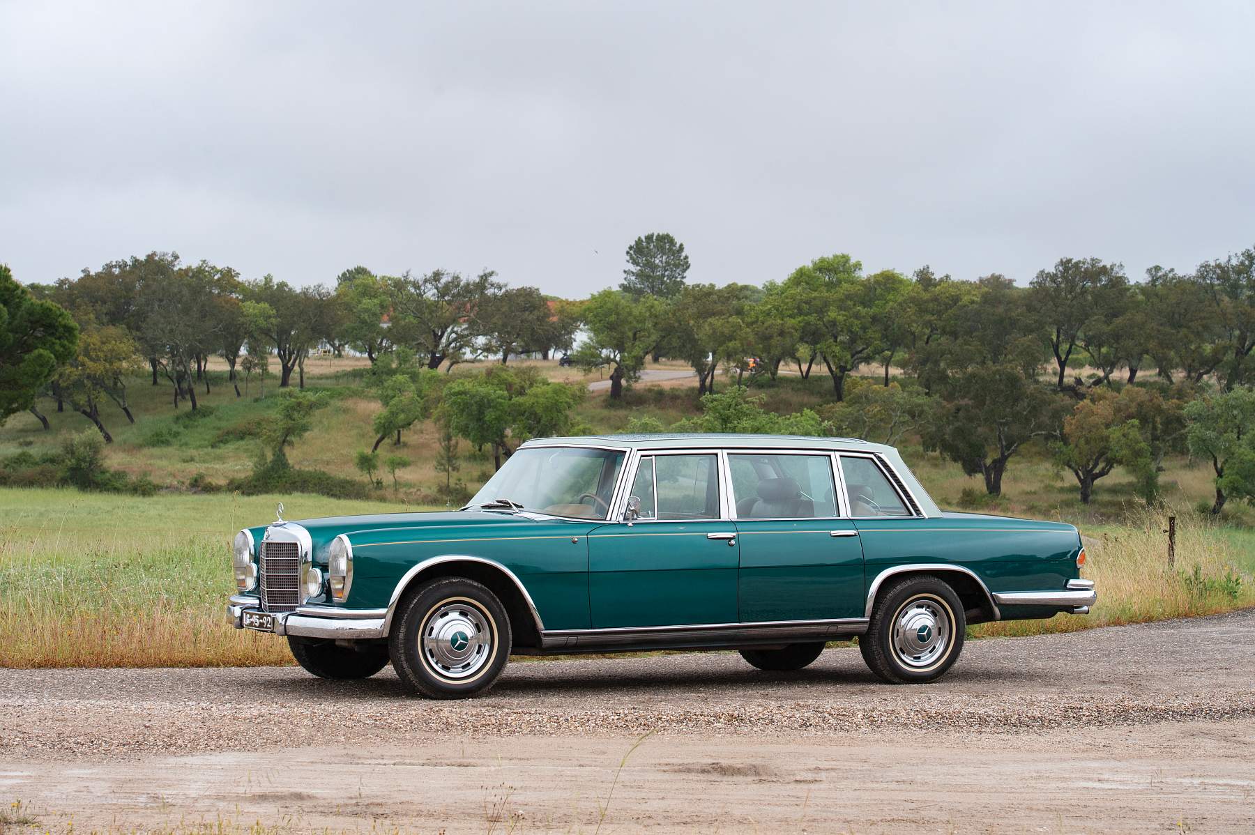 1966-Mercedes-Benz-600-Sedan-by-Chapron_19