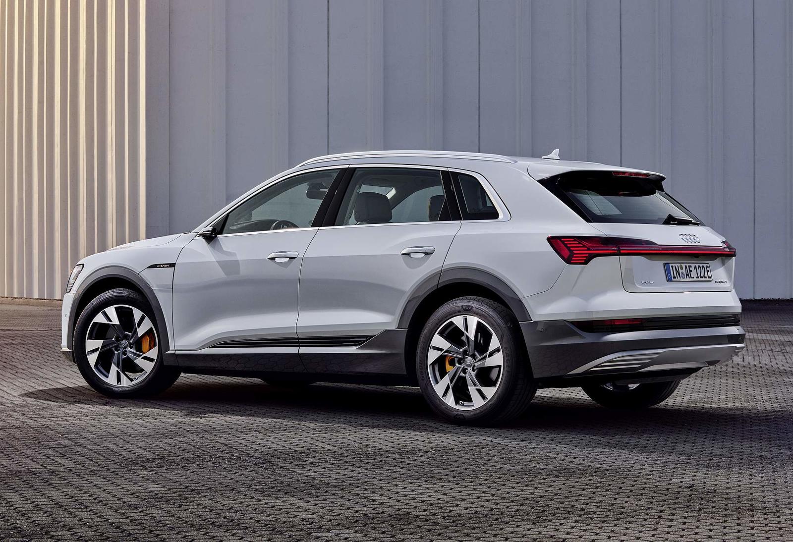 Audi e-tron 50 quattro