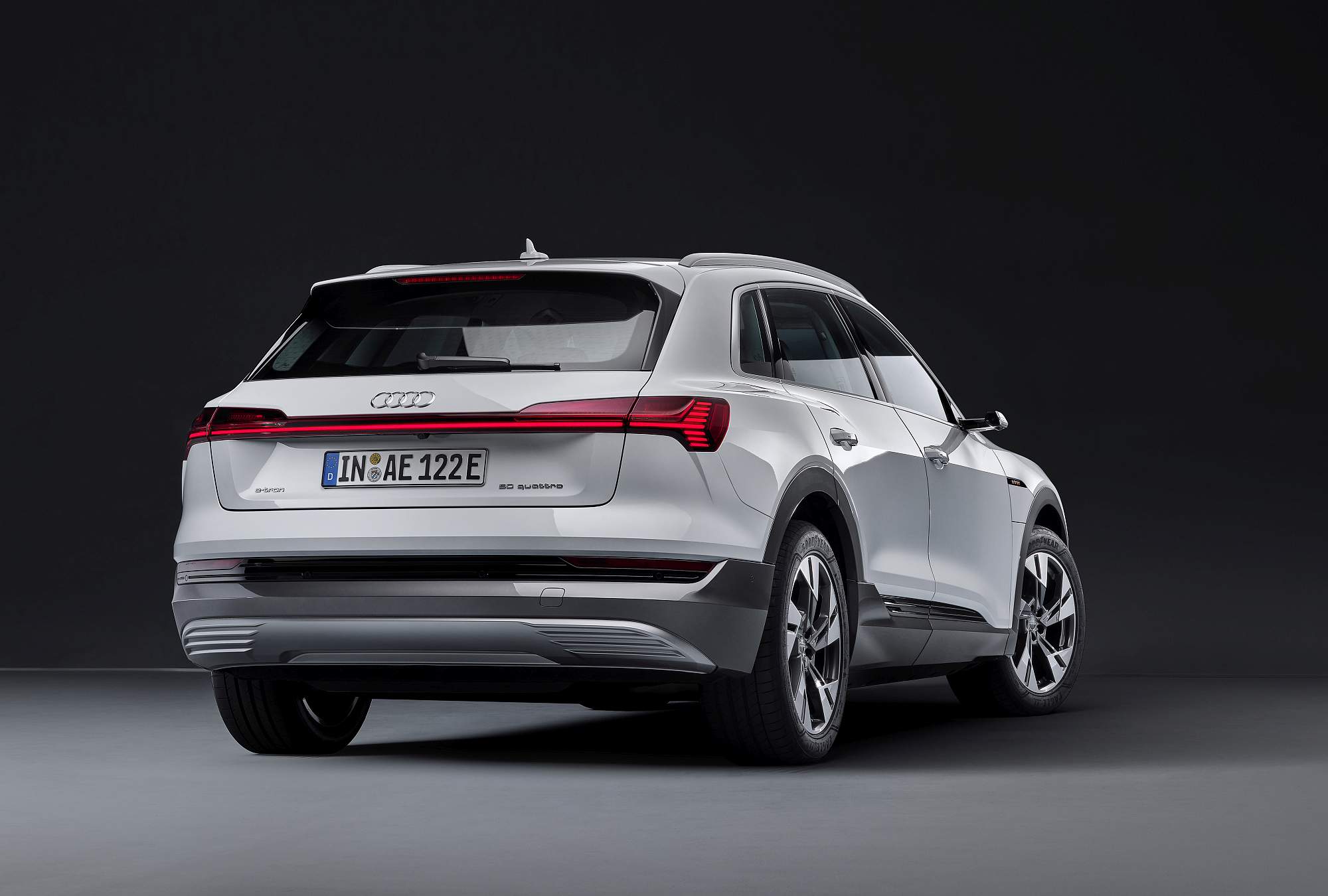 Audi e-tron 50 quattro
