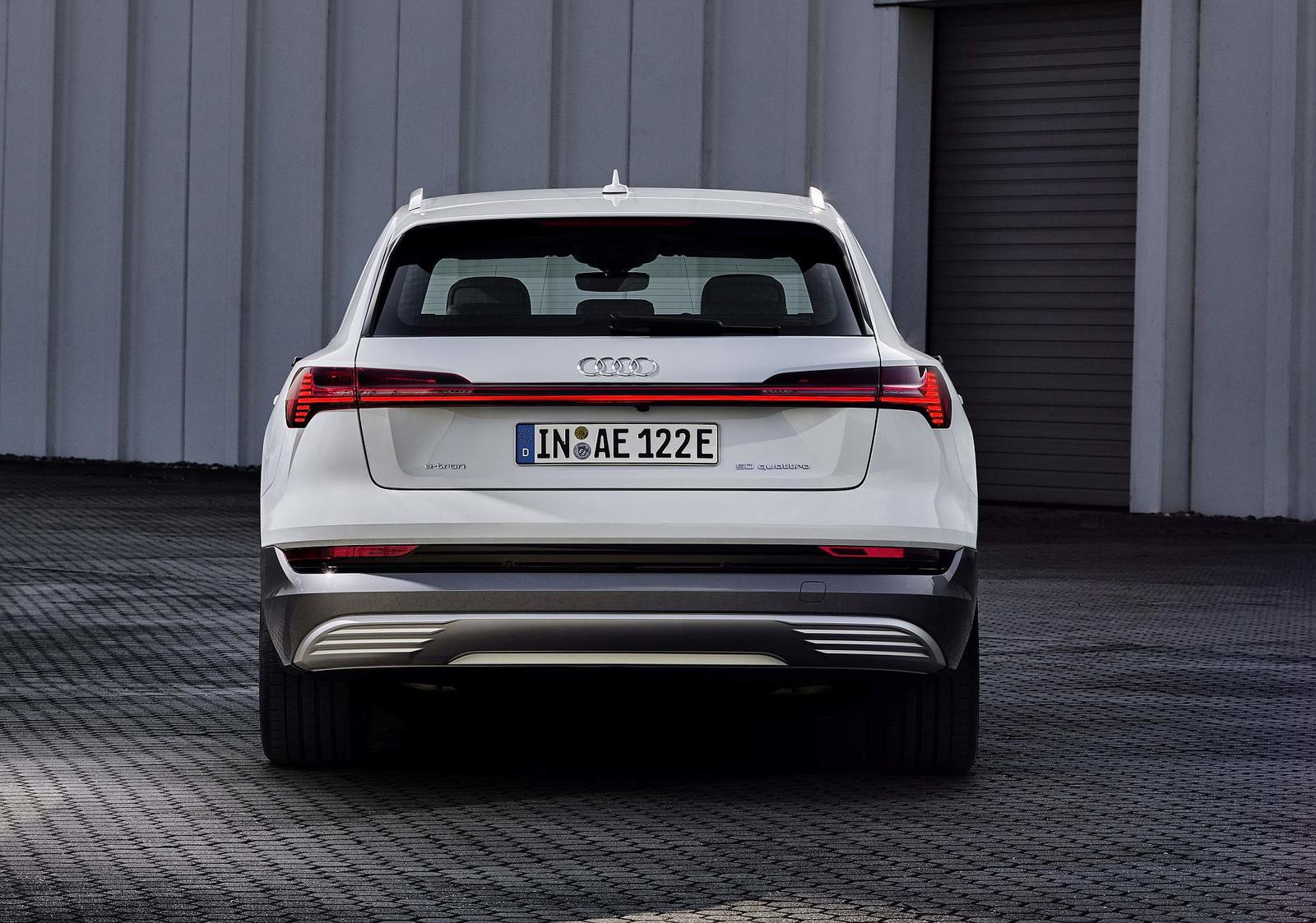 Audi e-tron 50 quattro