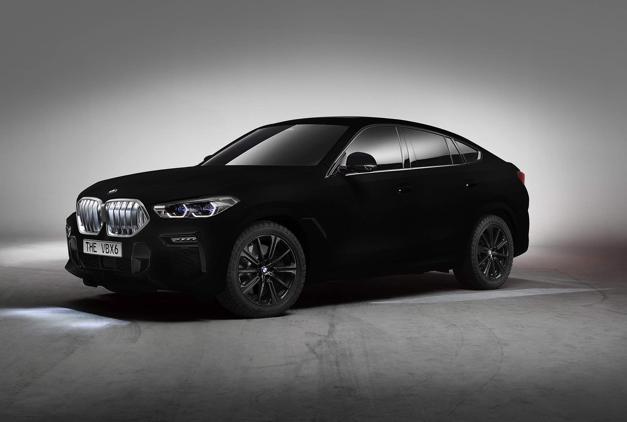 bmw-vantablack-x (2)