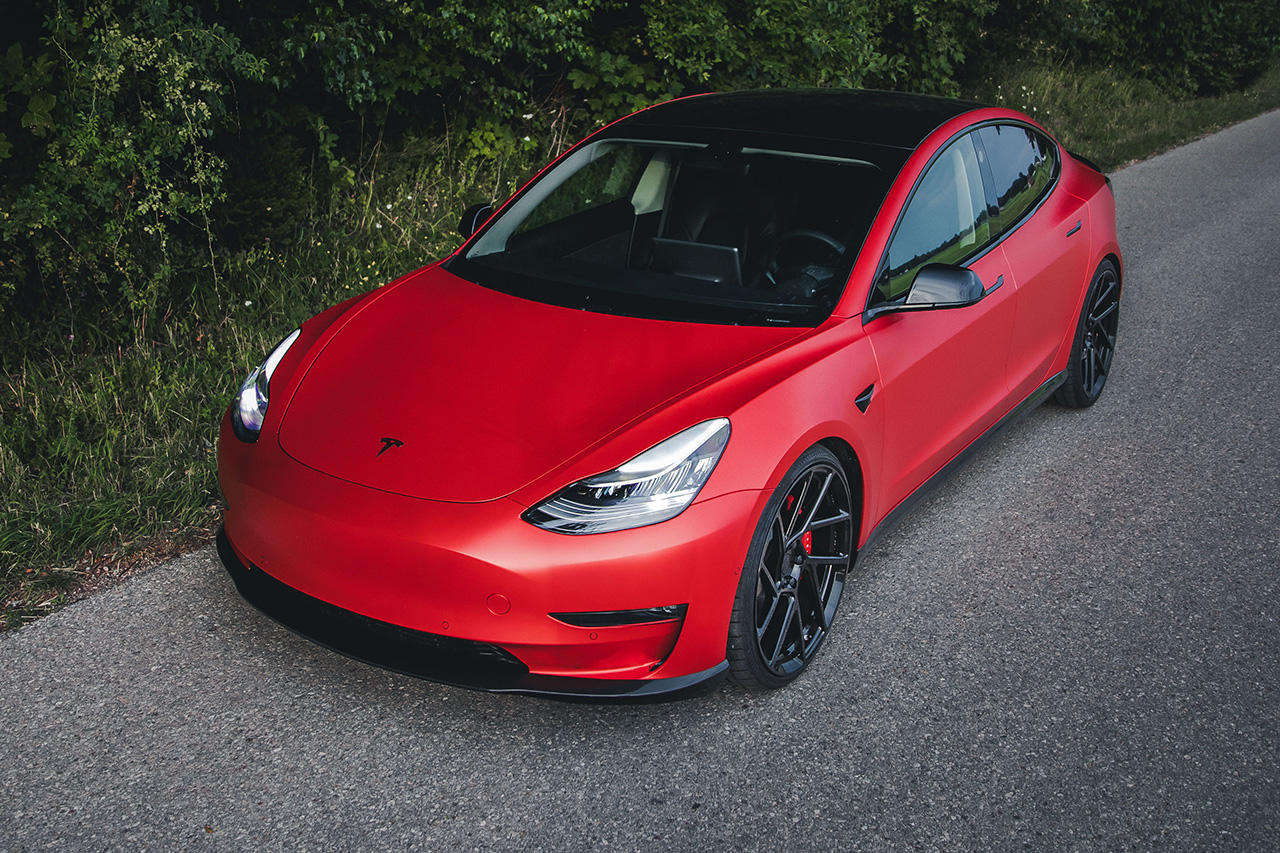tesla-model-3_03