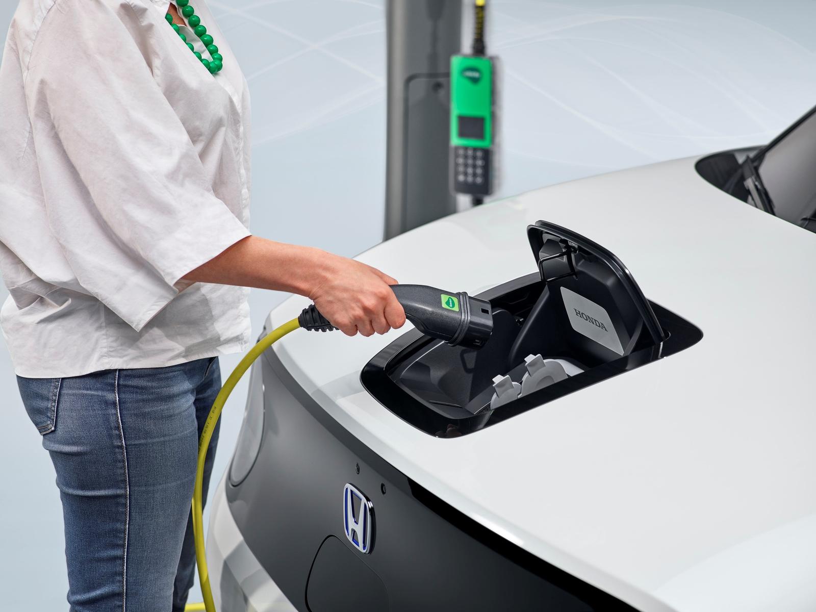 Honda e and Energy Management Images