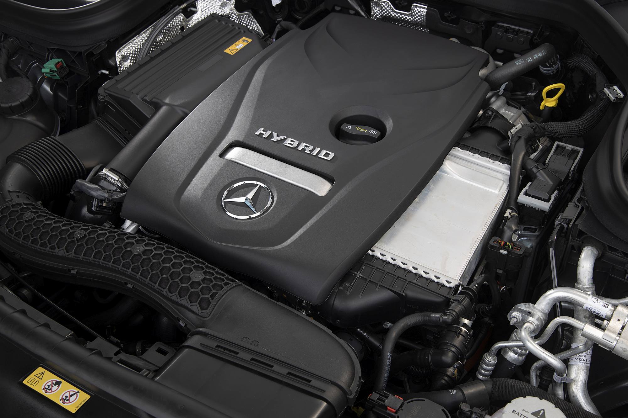 Mercedes-Benz GLE 350 de 4MATIC und GLC 300 e 4MATIC: Neue Plug-in-Hybride der dritten Generation: Der nächste Sprung bei der Reichweite

Mercedes-Benz GLE 350 de 4MATIC and GLC 300 e 4MATIC: New third-generation plug-in hybrids: The next jump in operatin
