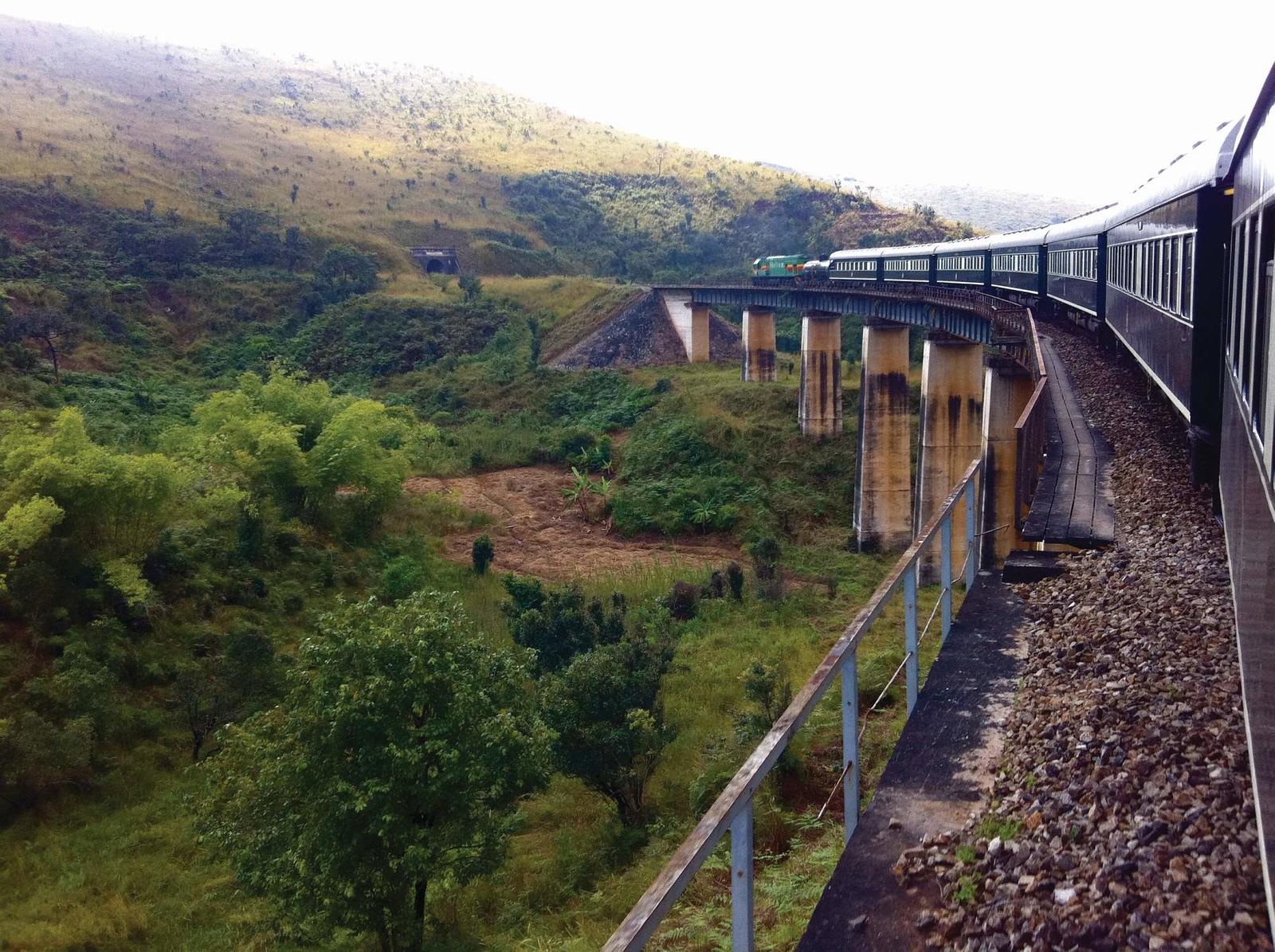 RVR-TanzaniaHills2-HRes