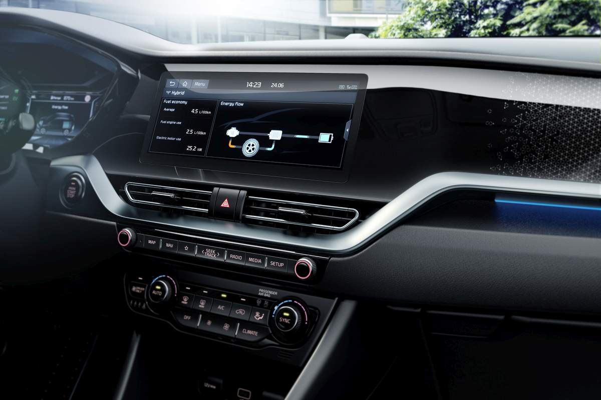 kia_niro_my20_10.25_screen_w__energy_flow_15157_89091