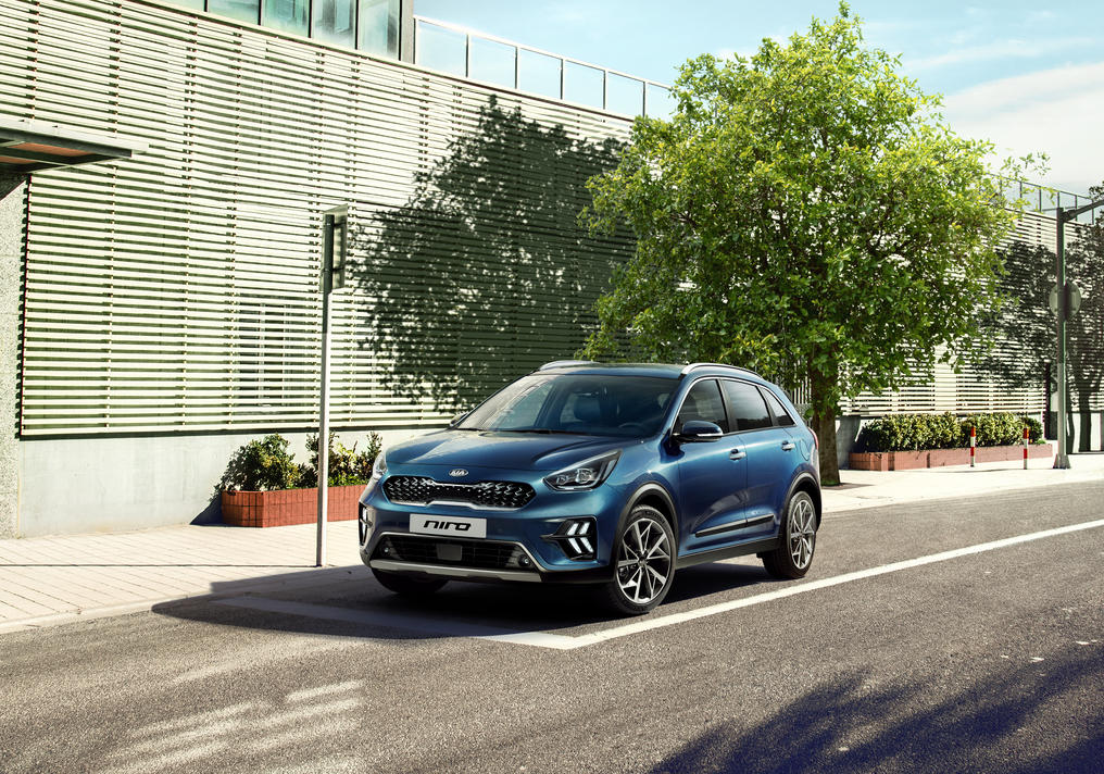 kia_niro_my20_3_4_front_static_14984_87886