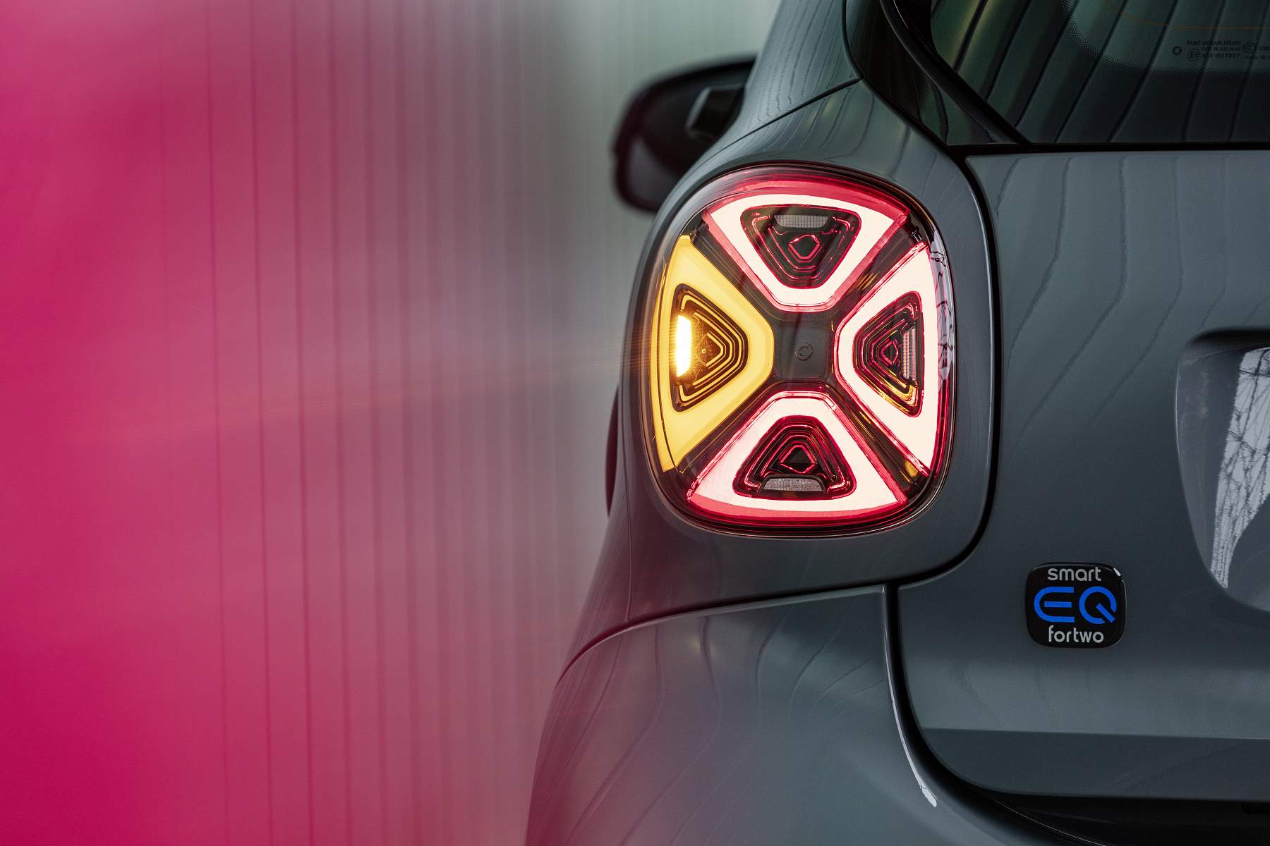 Die neue Generation: smart EQ fortwo coupé

The new generation: smart EQ fortwo coupé