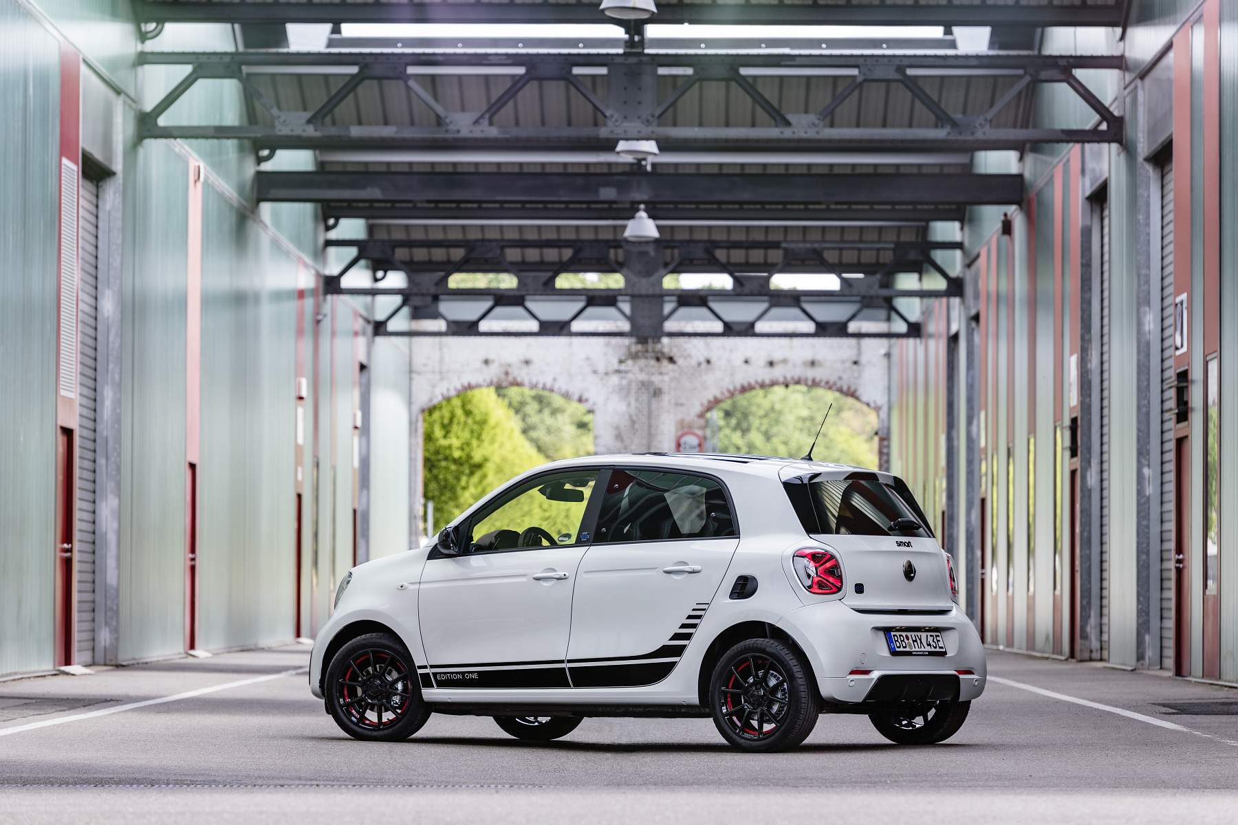 Die neue Generation: smart EQ forfour

The new generation: smart EQ forfour