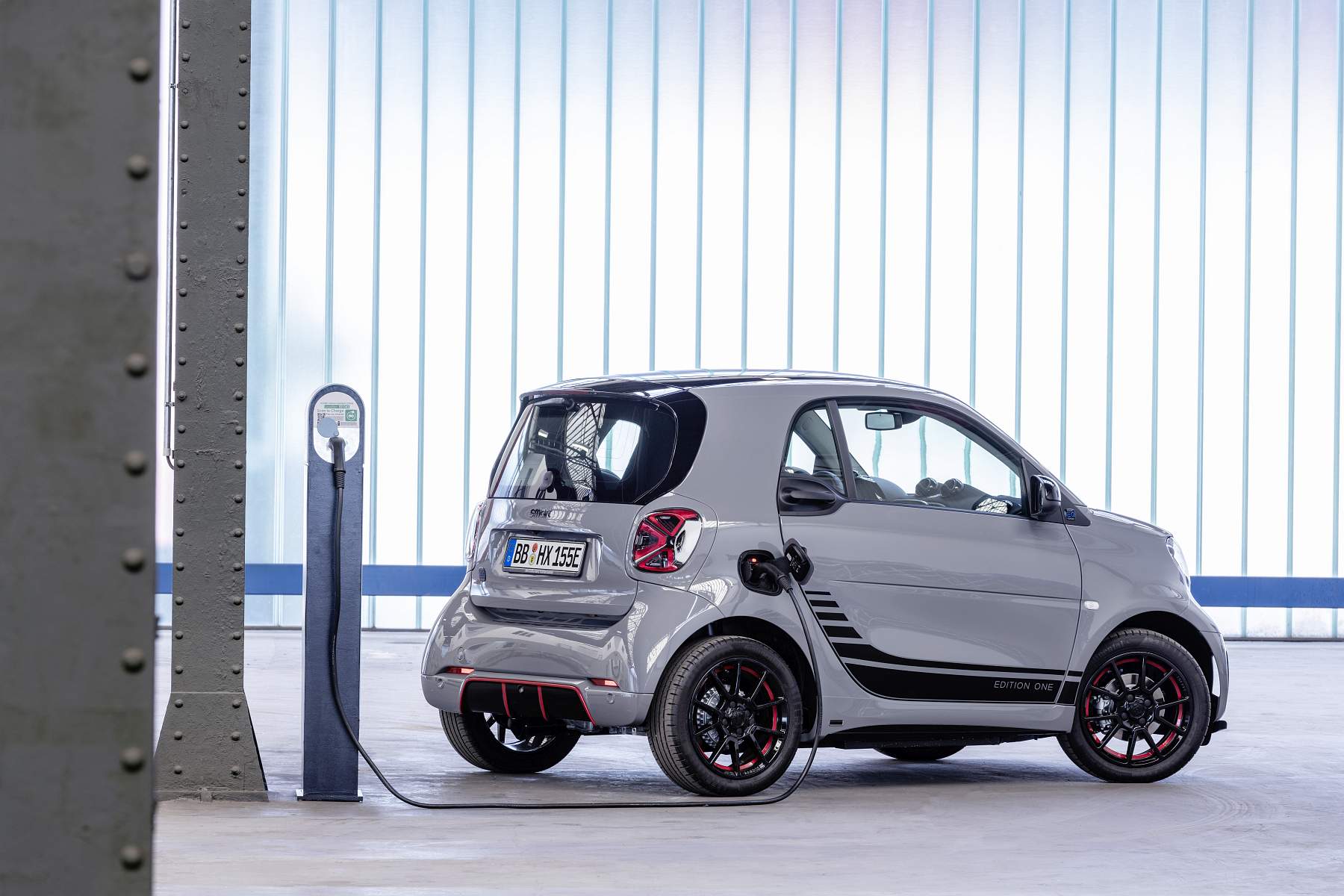 Die neue Generation: smart EQ fortwo coupé

The new generation: smart EQ fortwo coupé