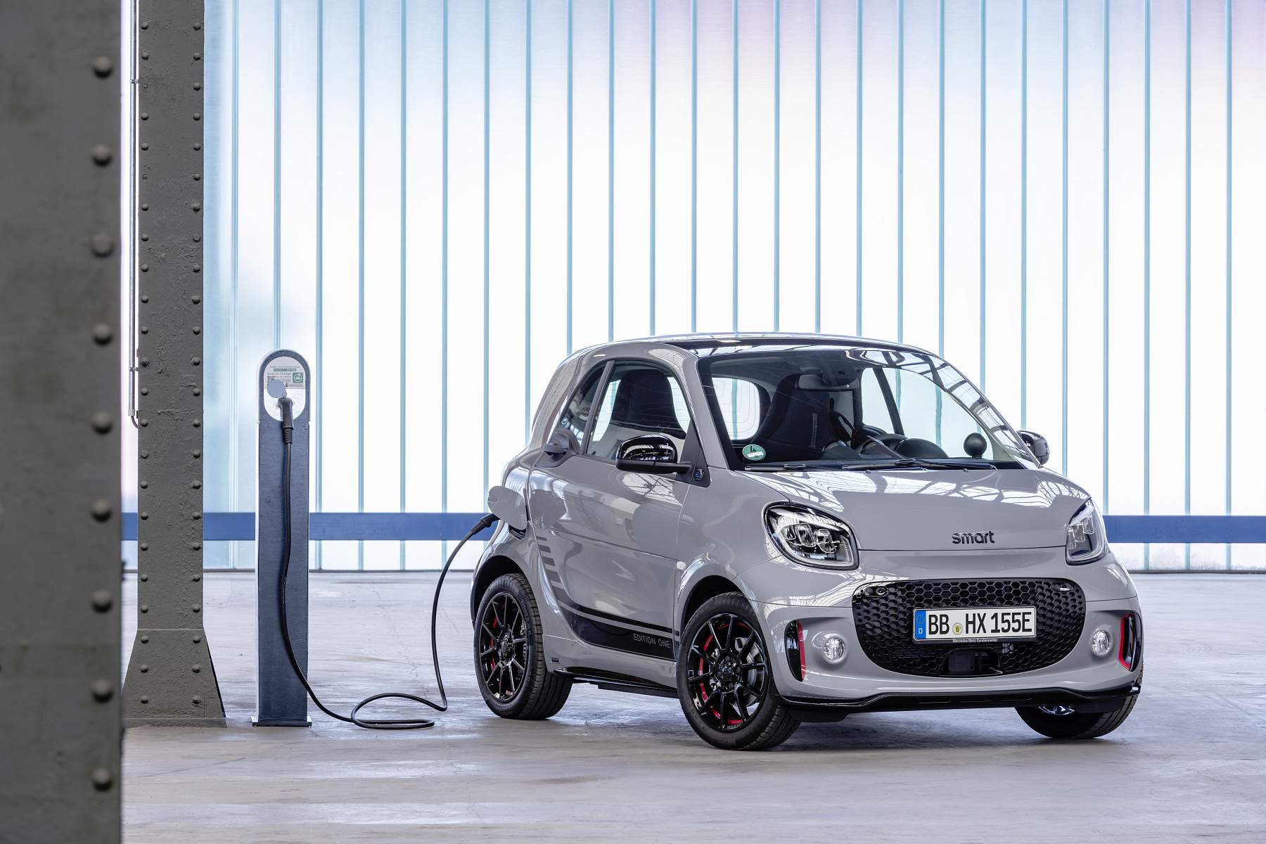Die neue Generation: smart EQ fortwo coupé

The new generation: smart EQ fortwo coupé