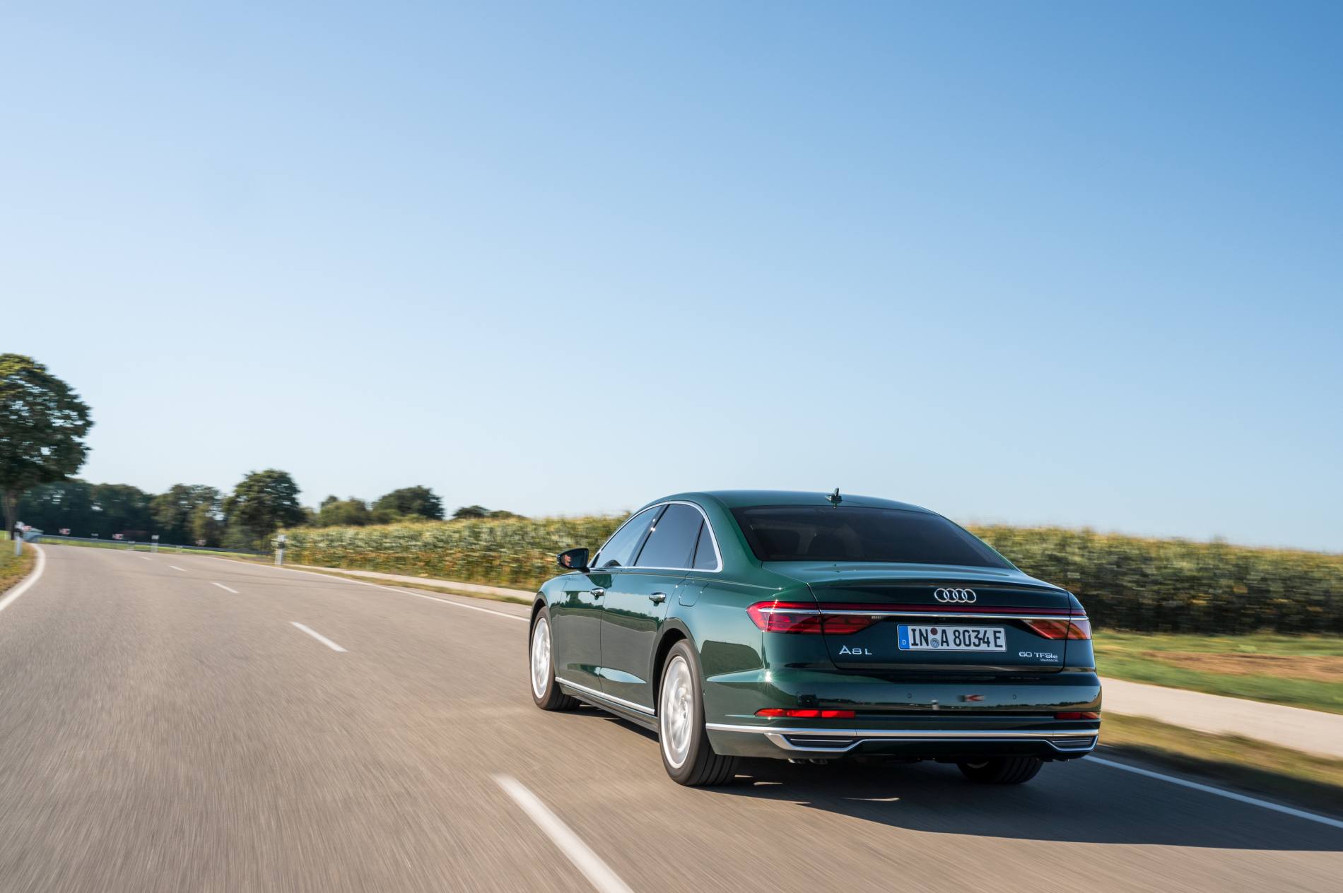 Audi A8 L 60 TFSI e