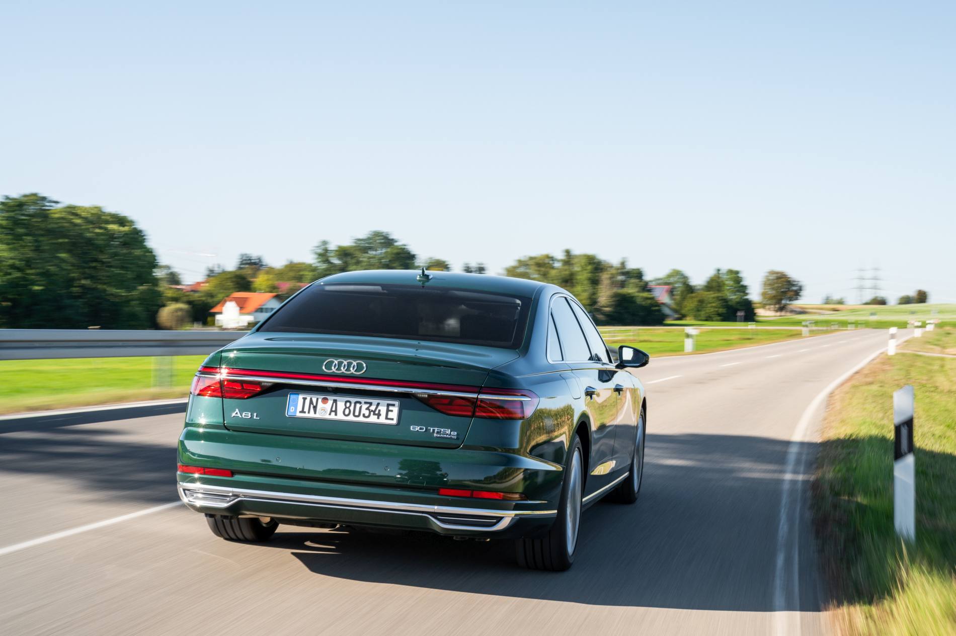 Audi A8 L 60 TFSI e