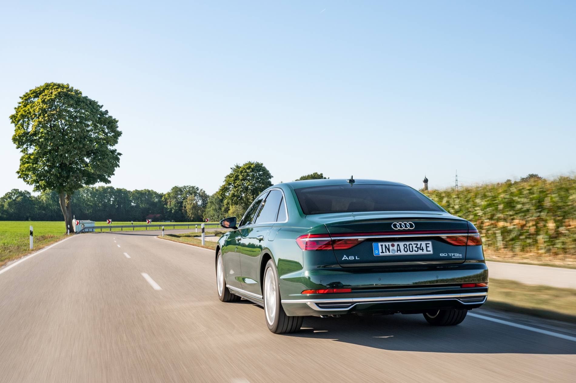Audi A8 L 60 TFSI e