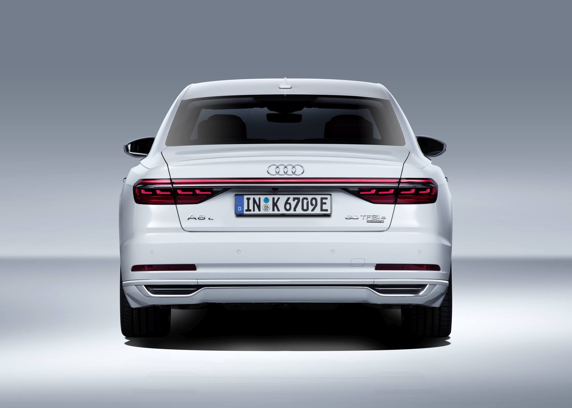 Audi A8 L 60 TFSI e
