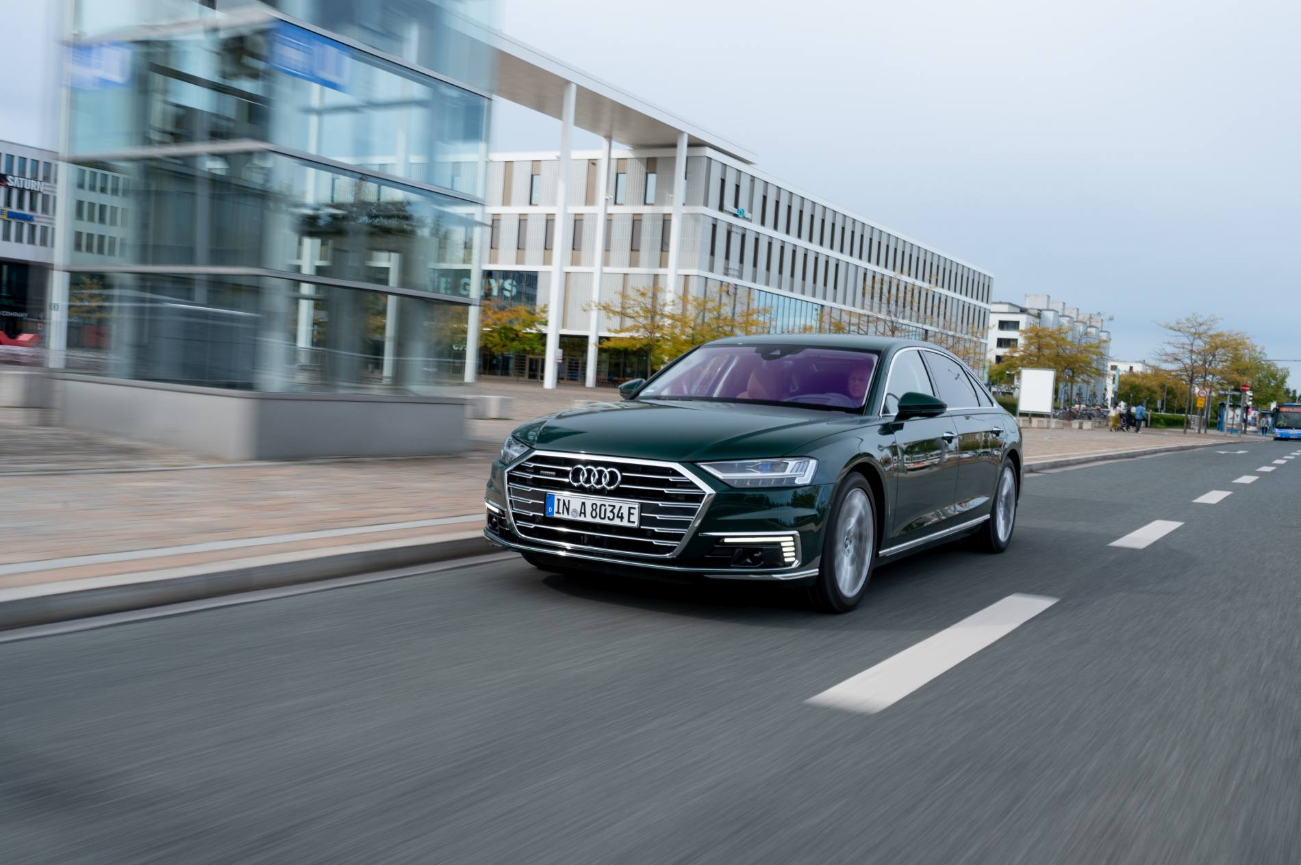 Audi A8 L 60 TFSI e