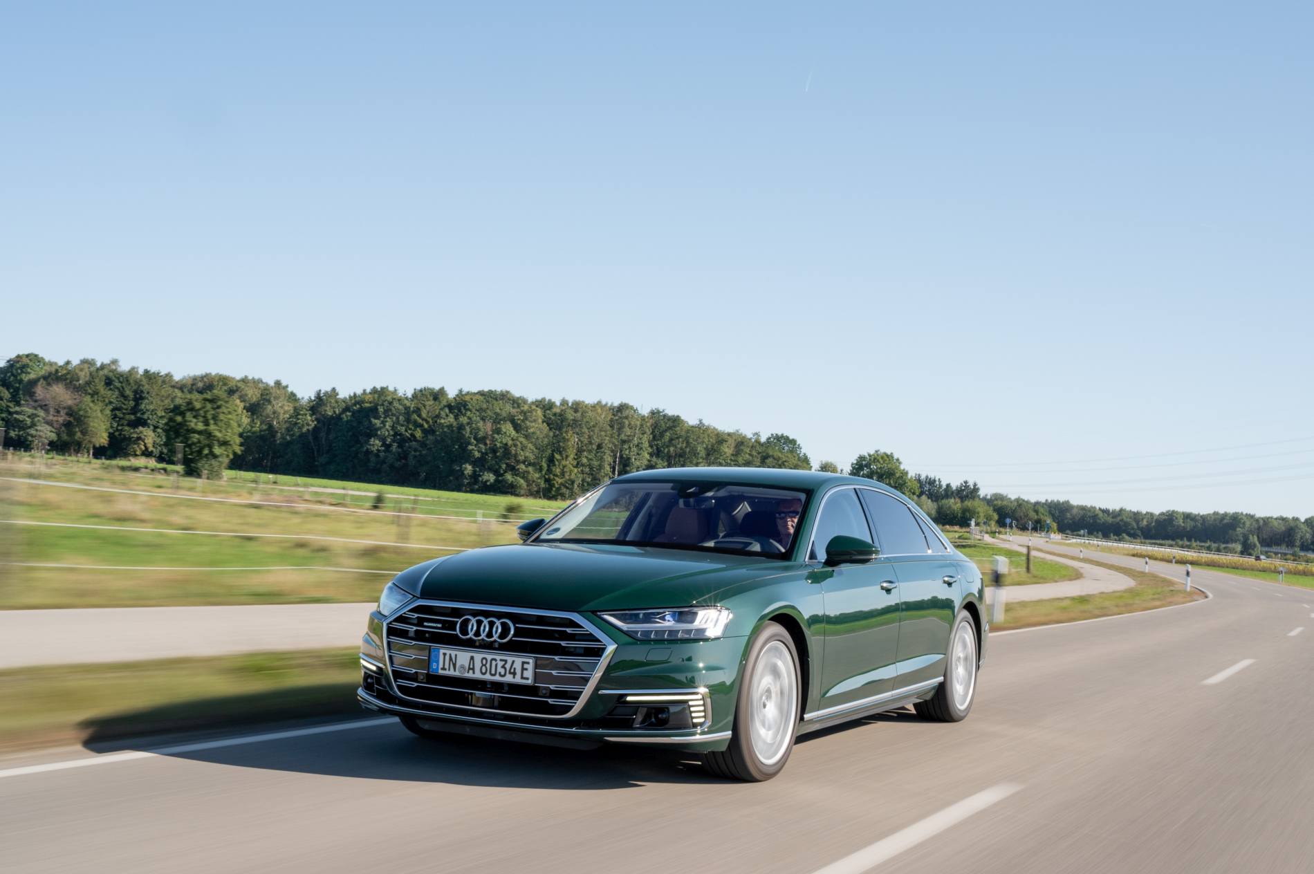 Audi A8 L 60 TFSI e