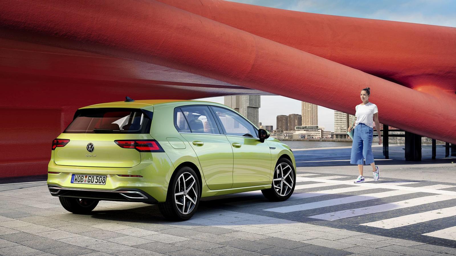 Golf 8 (10)