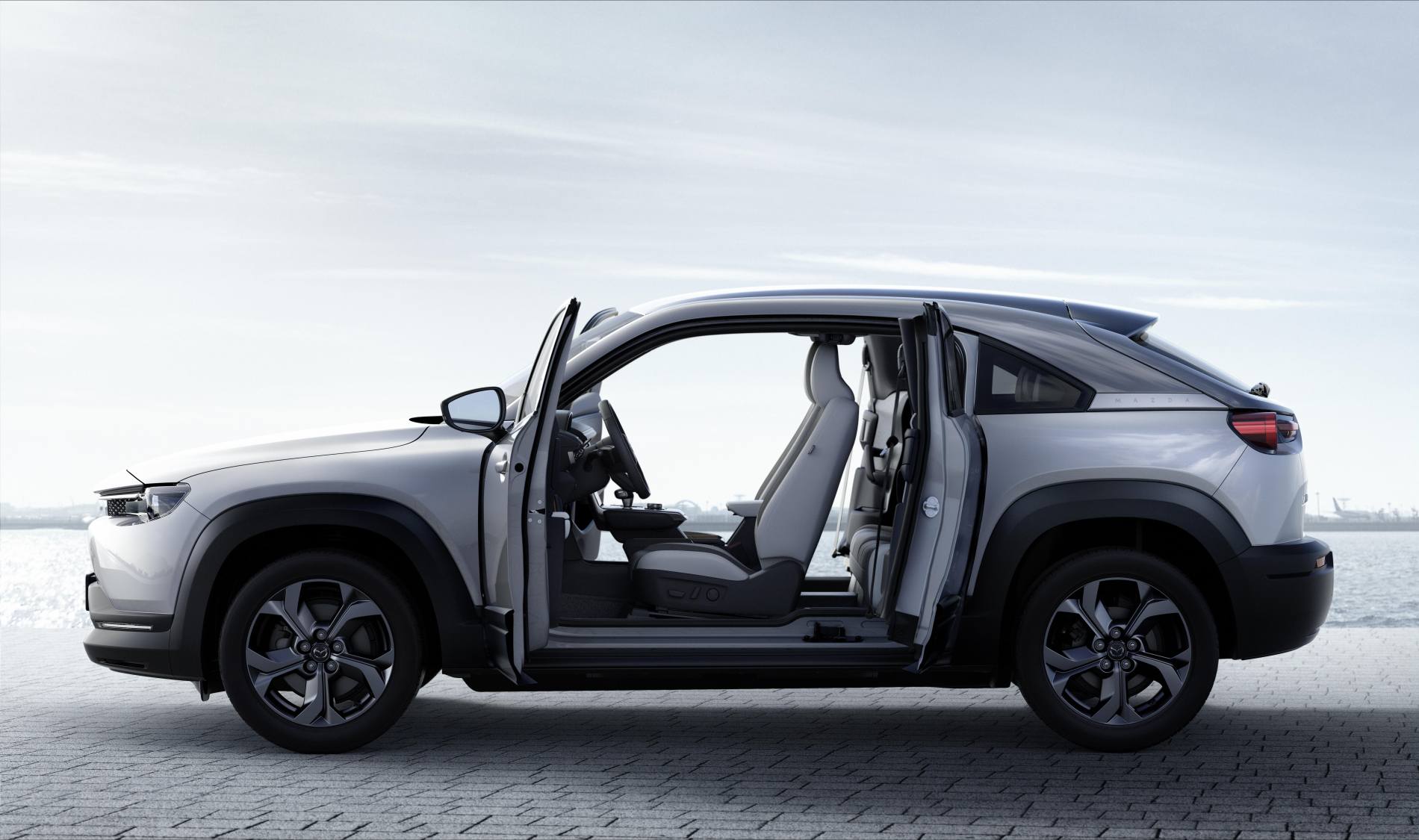 MAZDA-MX-30_Exterior_EU-specification_2_hires