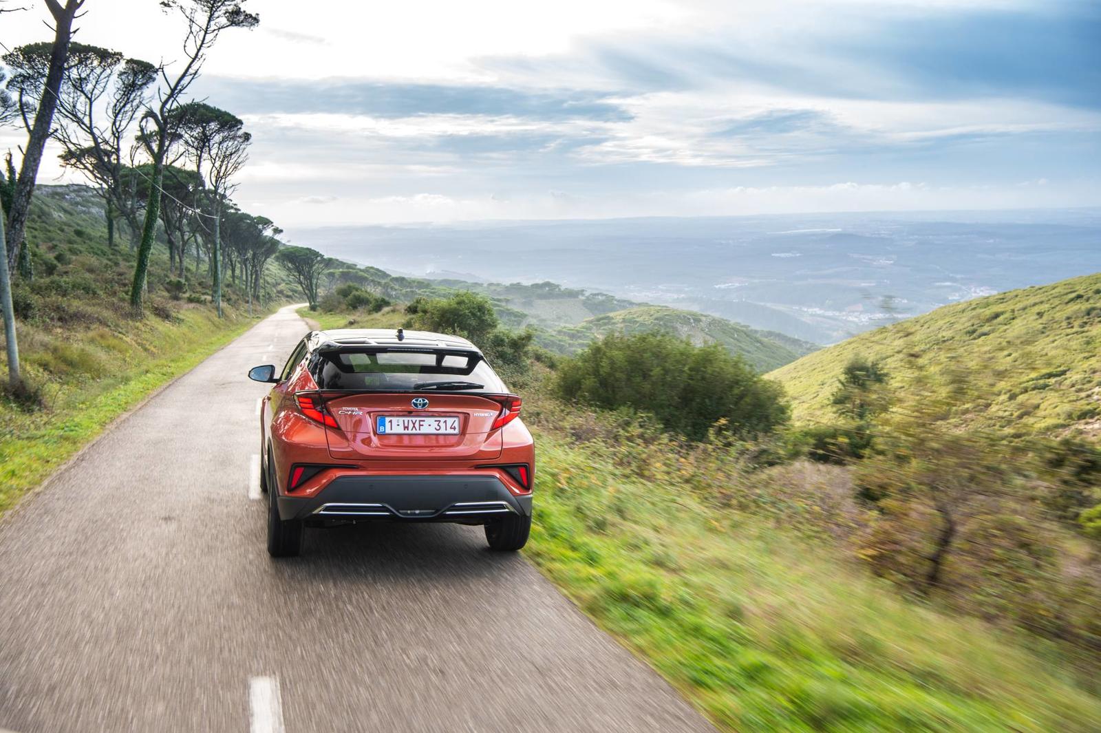 C-HR_Orange_2020_12