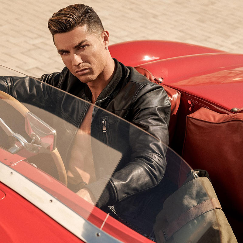 CristianoRonaldo-CR7FW19-PLAYFECTIONISM-special-www.iamportuguesemalemodel.com-0022