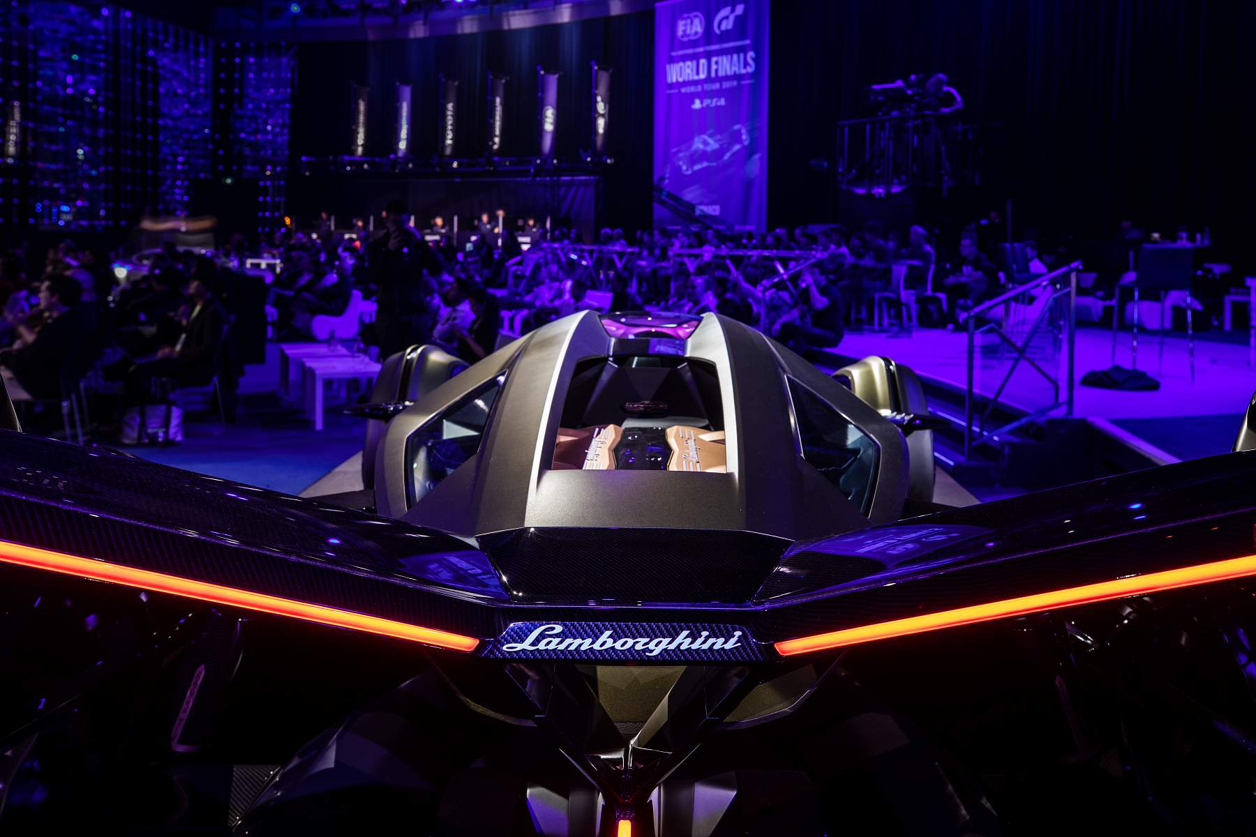 Lamborghini Vision GT (14)