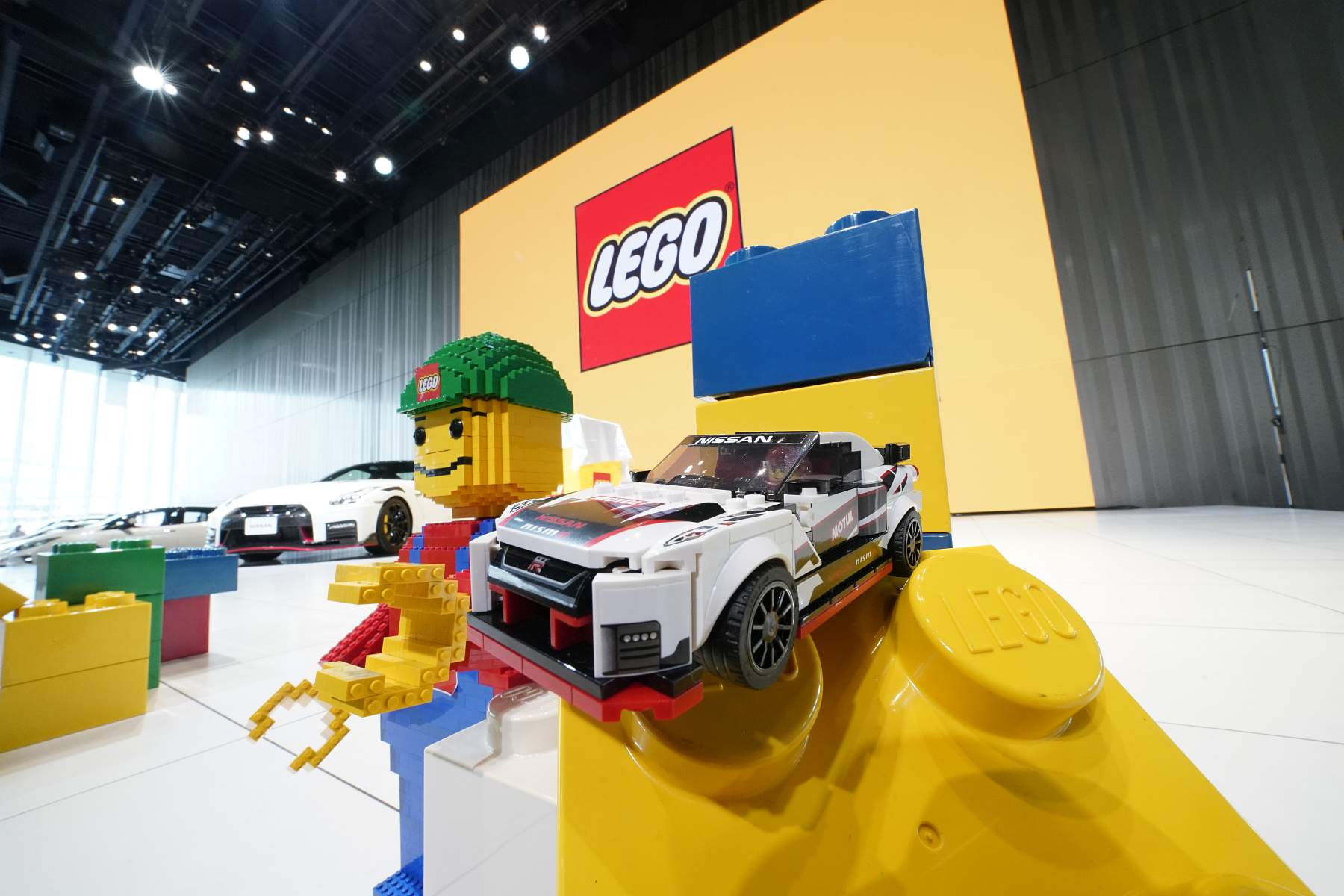 Nissan GT-R NISMO Lego (2)