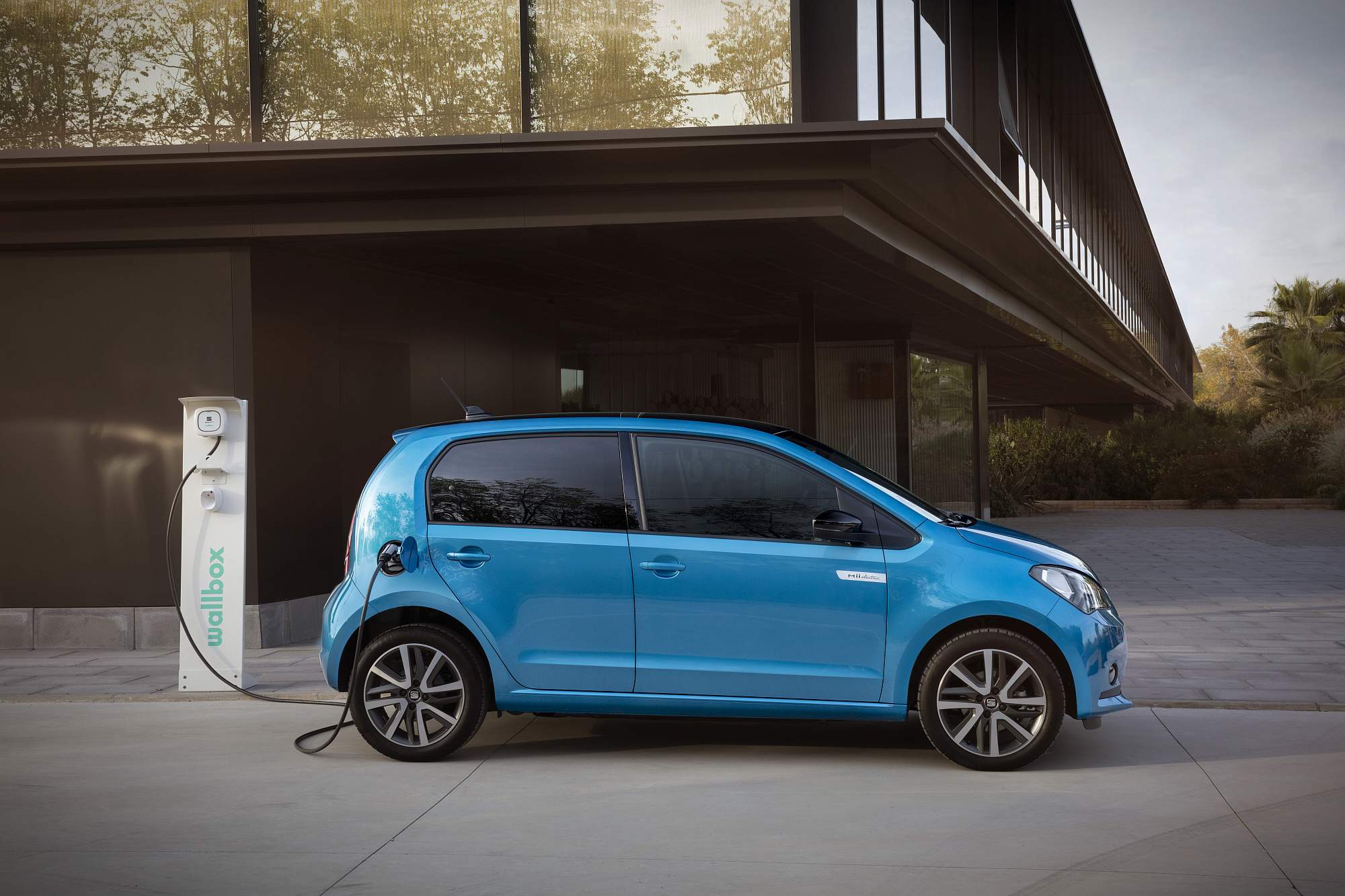 SEAT-Mii-electric_16_HQ