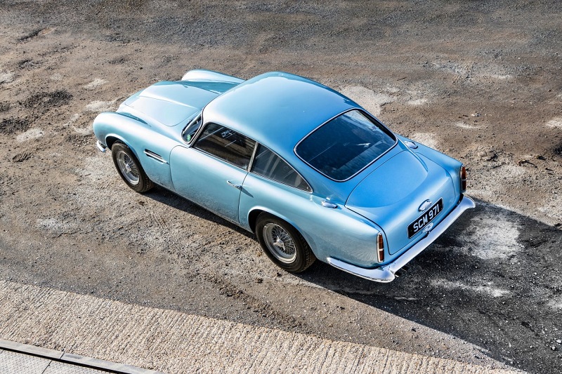 Aston Martin DB4 GT Lighweight