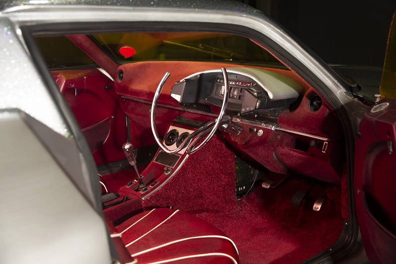 Citroen-Indecision-Interior