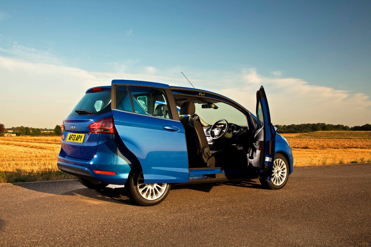Ford-B_MAX-leadership